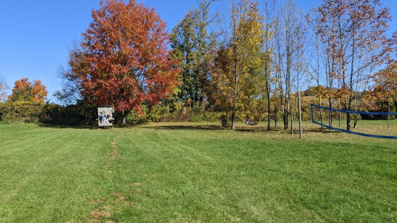The Meadowlark Inn East Springfield المظهر الخارجي الصورة